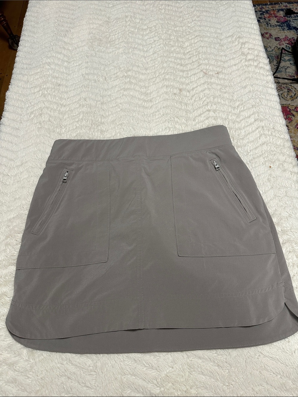 Athleta SoHo Skort Gray, (Shorts underneath) Size 8